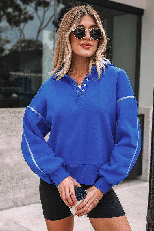 Clover Exposed Seam Chic Sweatshirt