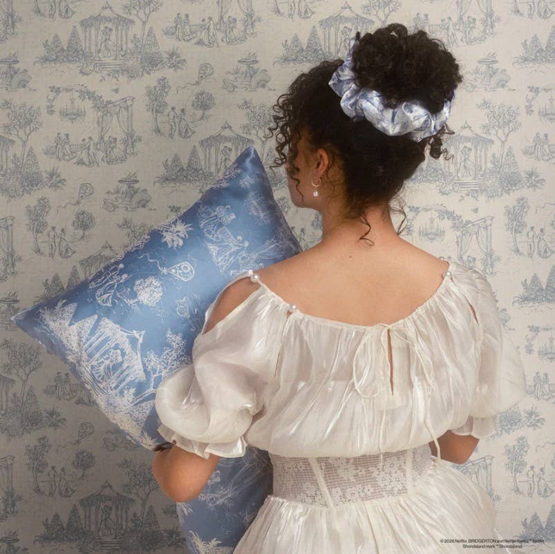 Bridgerton x Kitsch Satin Pillowcase in Garden Toile - King