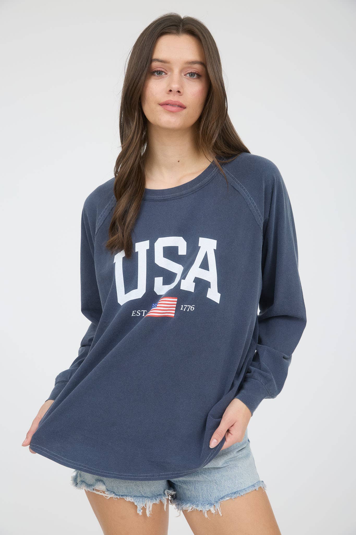 USA GRAPHIC RAGLAN LONG SLEEVE KNIT TOP