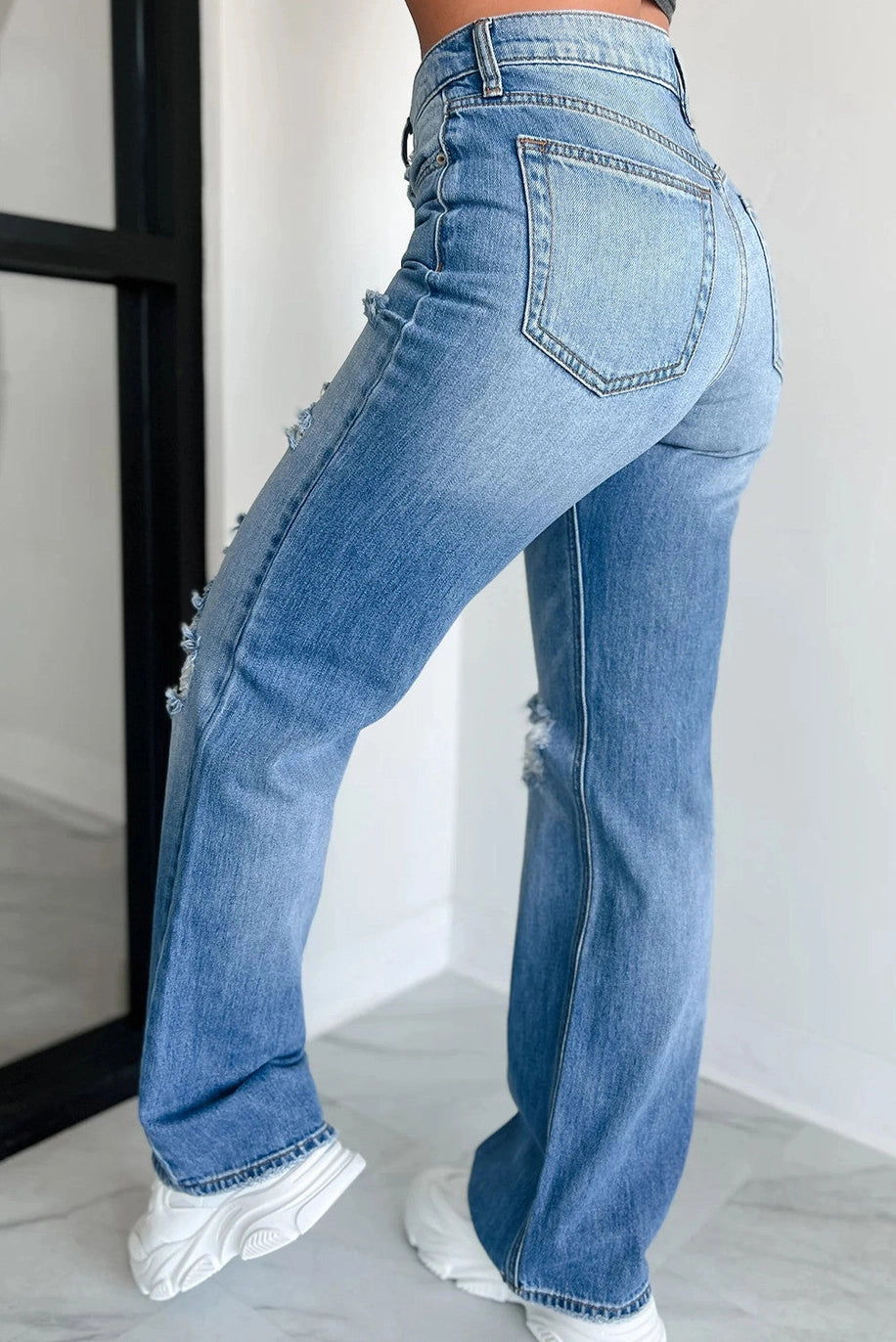 Mid Rise Distressed Jeans