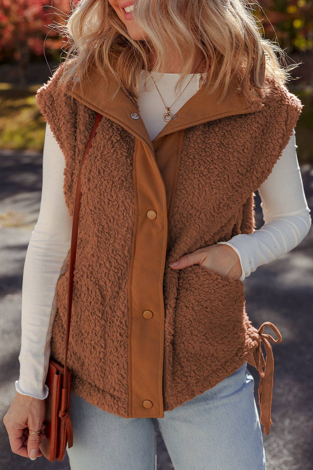 Evelyn Knot Side Plush Vest