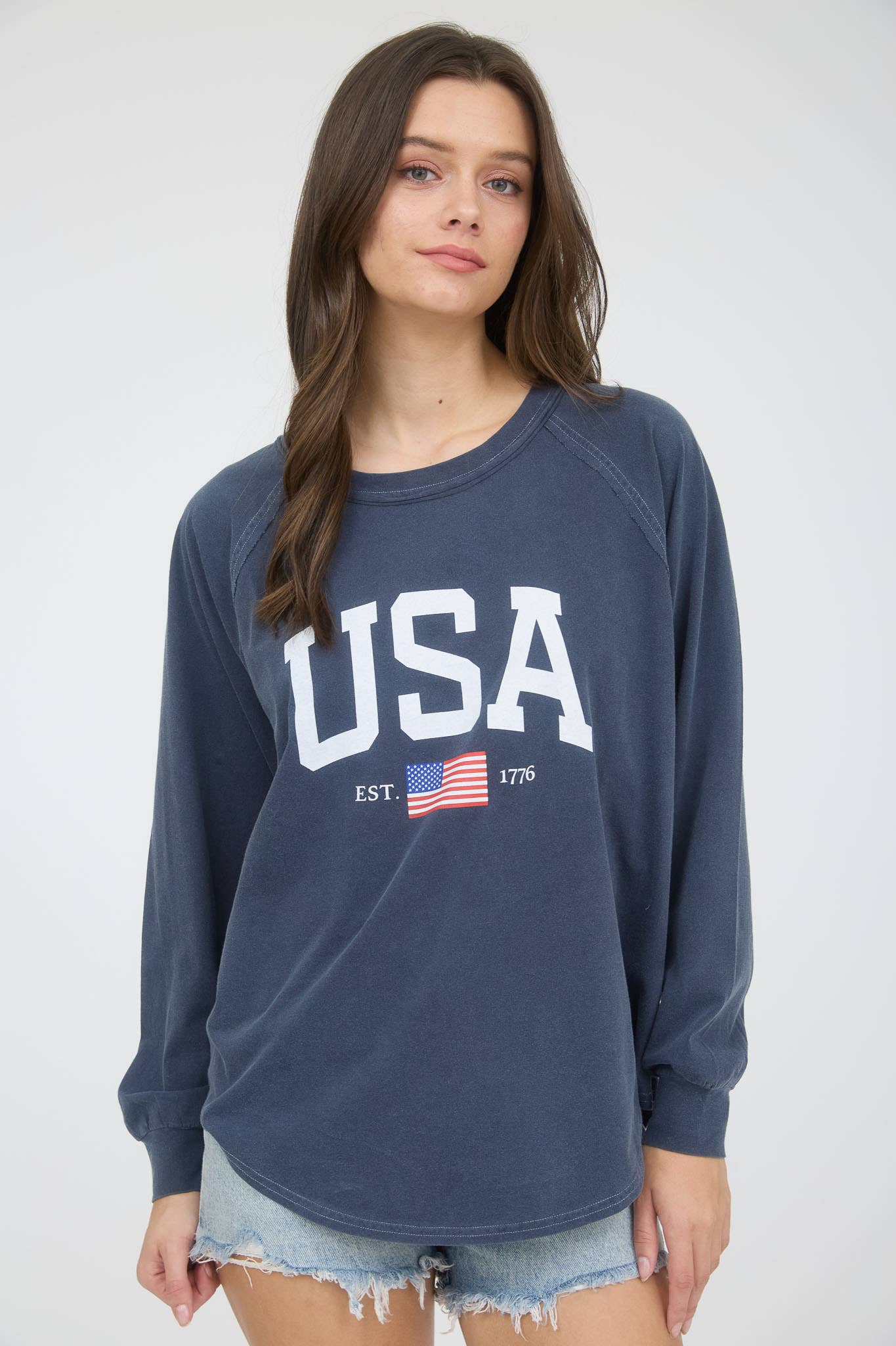 USA GRAPHIC RAGLAN LONG SLEEVE KNIT TOP