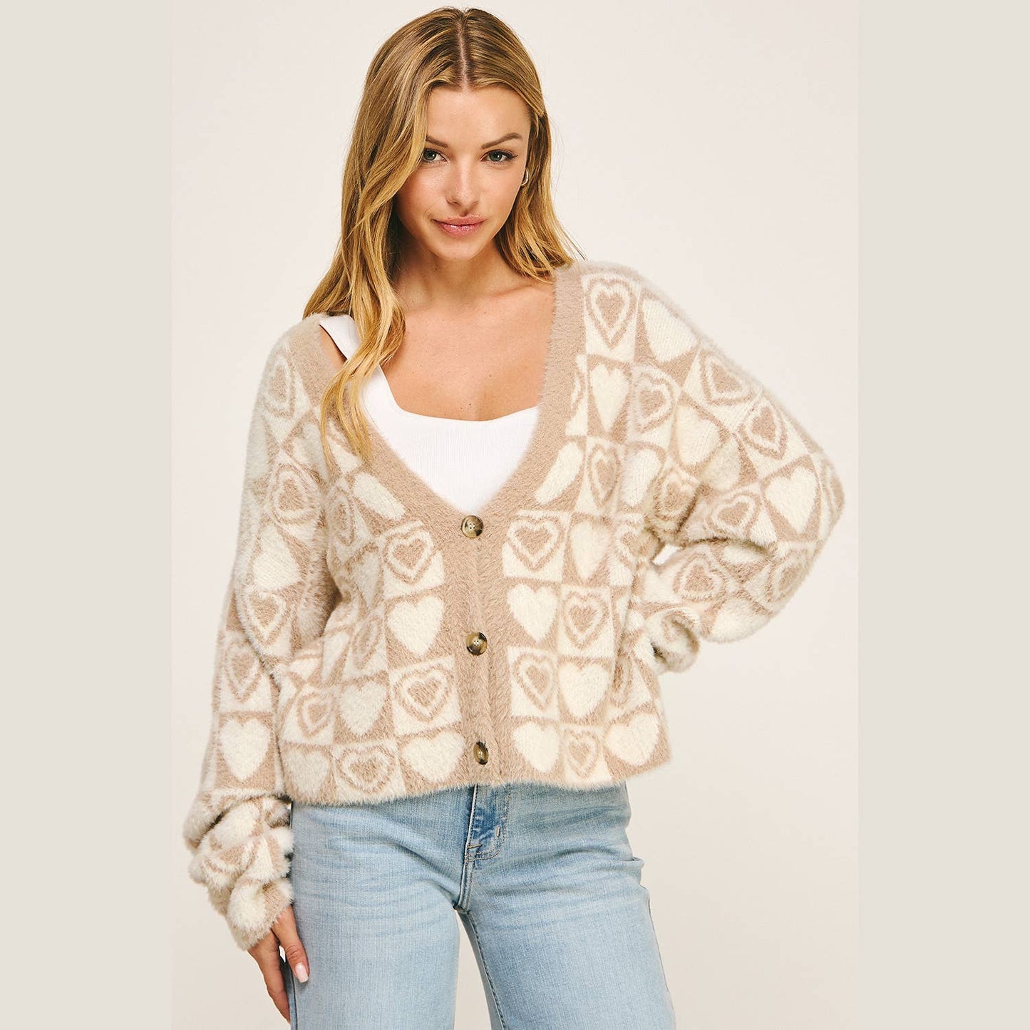 COZY HEART CHECK FUZZY CARDIGAN